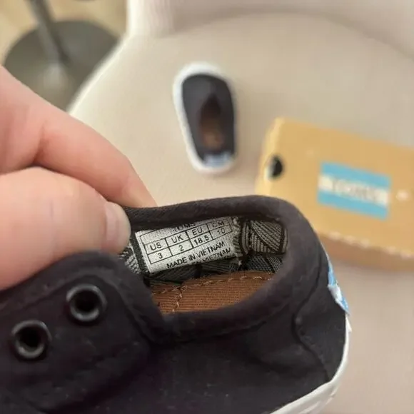 Toms Shoes Tiny Baby Black Canvas Sneakers Slip On 3C - Picture 7 of 7